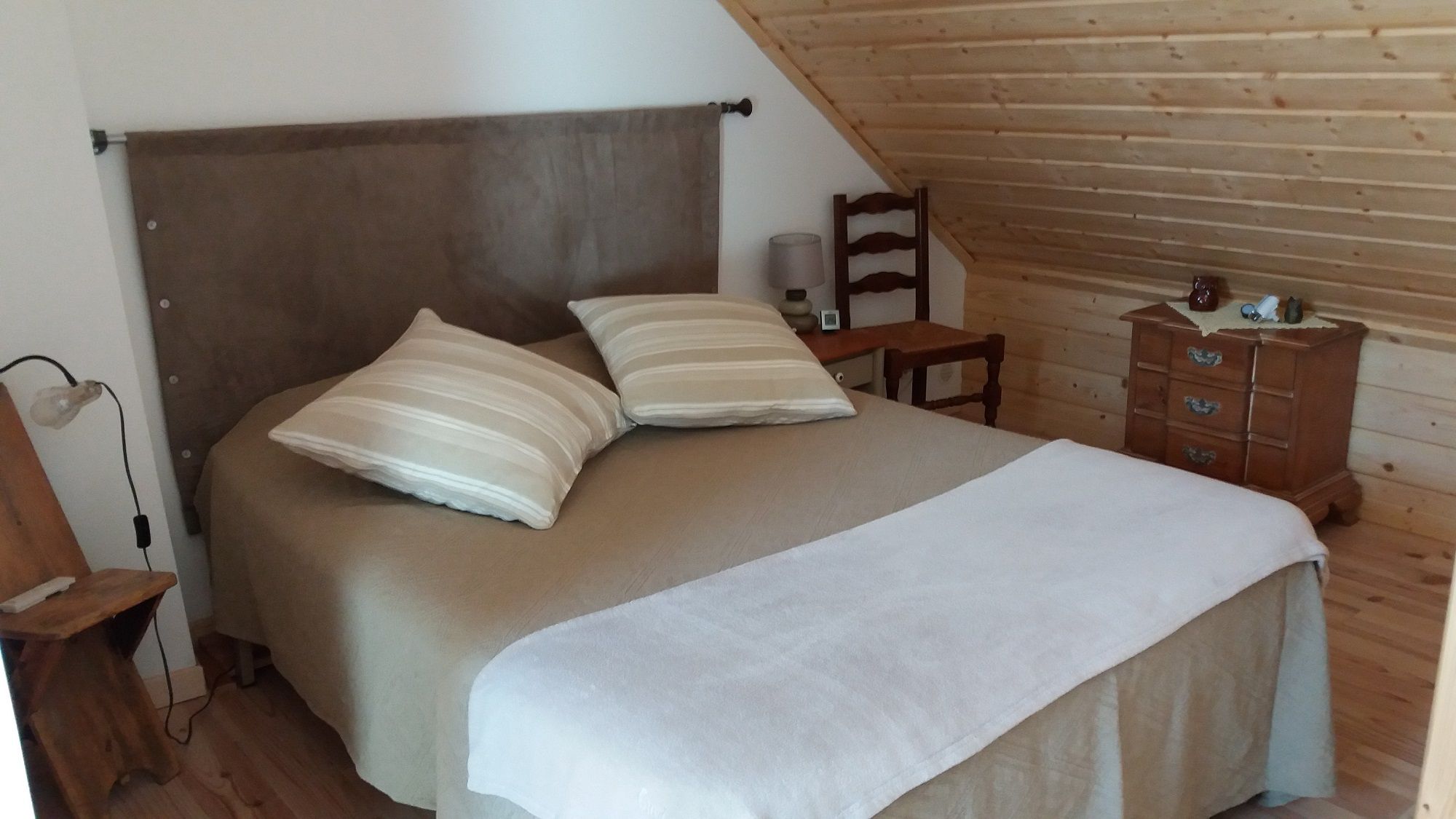 vue chambre Apibus Domus